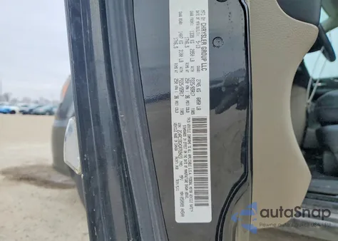 2013 Chrysler Town & Country Touring z USA, uszkodzony, nr VIN 2C4RC1BGXDR769423